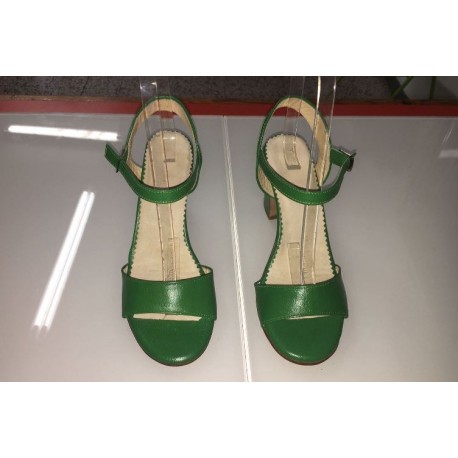Sandali eleganti a fascetta