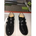 Scarpe con fibbia per piede diabetico