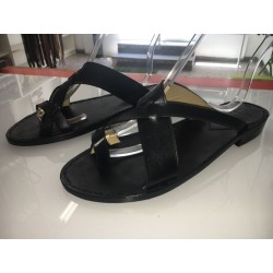 Sandali stile romano in colore nero